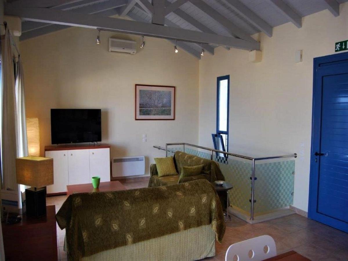 Bohemia Beach House Comfortable Villa On The Beautiful North East Coast Barbati Buitenkant foto